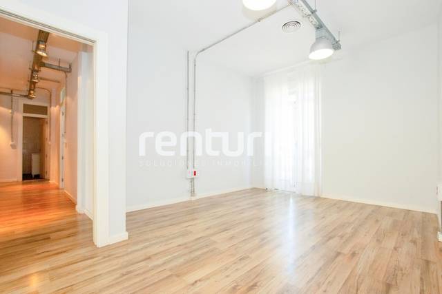 Piso en Alquiler en Avinguda del Regne de València en Russafa