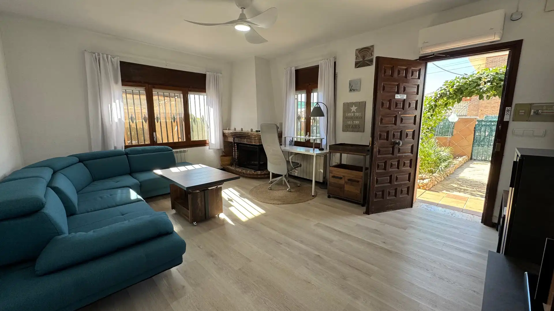 Living room of Houses for sale in Torredembarra  with Air Conditioner, Heating and Private garden