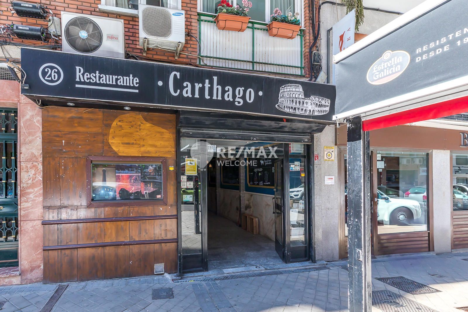 Premises for sale in  Madrid Capital