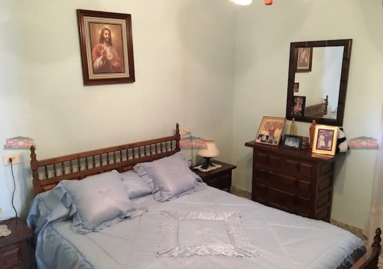 Chalet con jardín en venta en Calle Mimosa 23, imagen 8