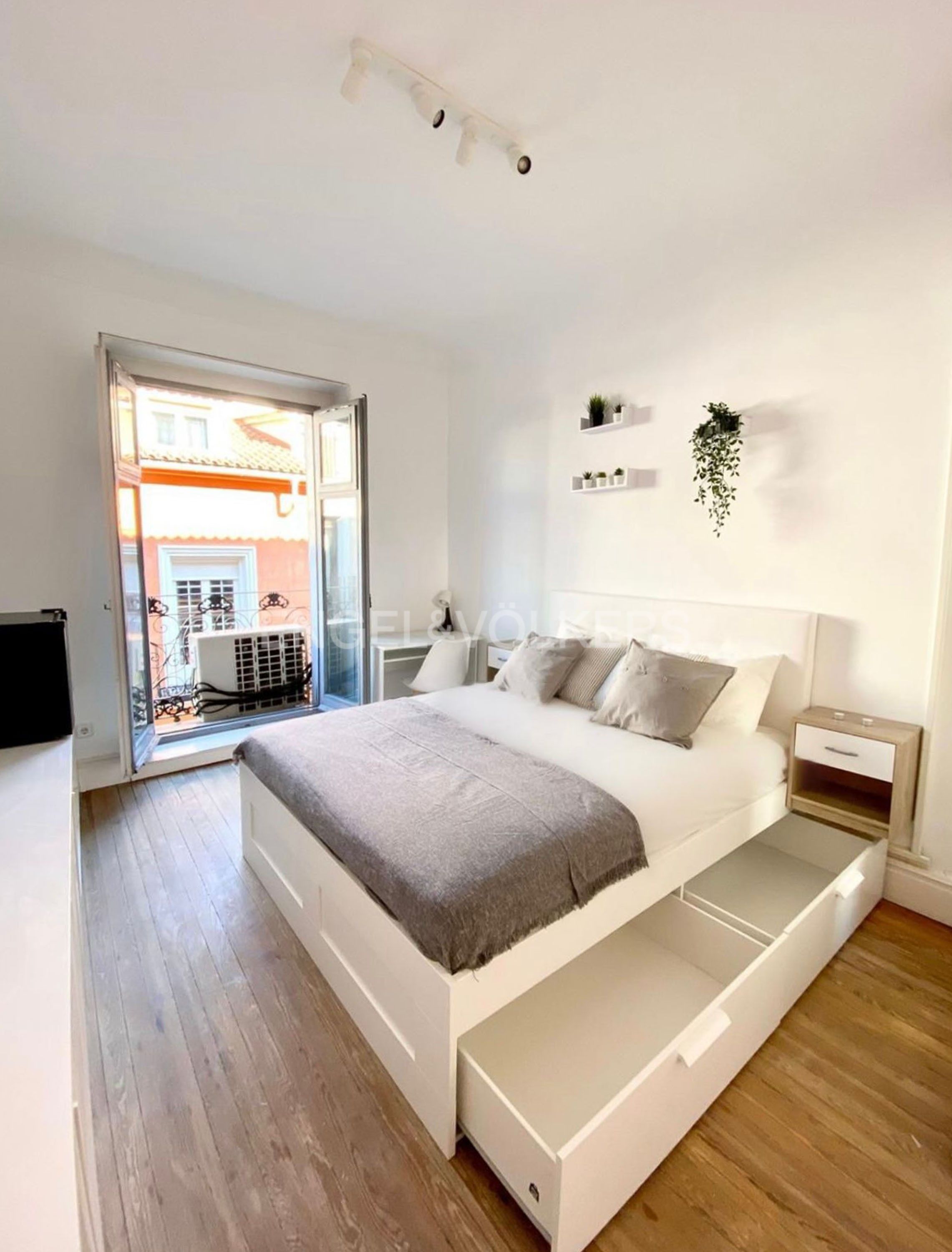Dormitori de Apartament en venda en  Madrid Capital amb Aire condicionat, Calefacció i Balcó