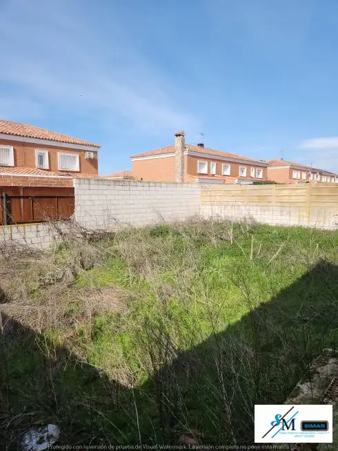 Detached homes for sale in Barcience  with Private garden