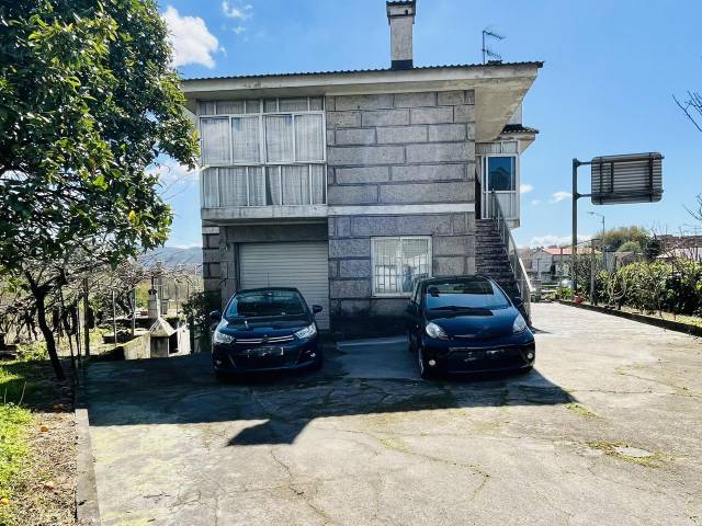 Casa-chalet en Venta en Mos