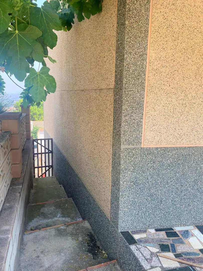 Exterior view of Houses for sale in La Font de la Figuera