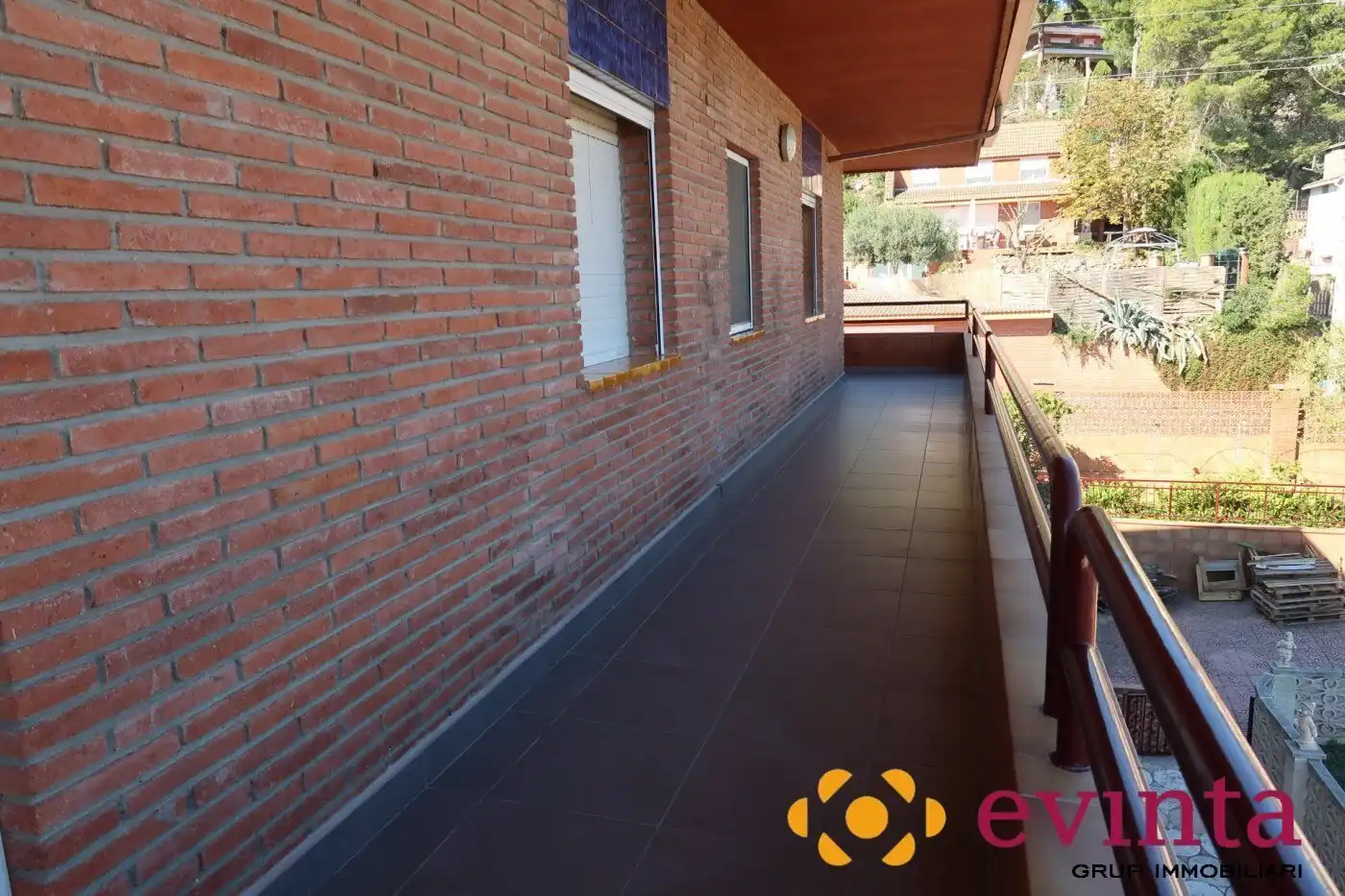 Terraza de Casa o chalet en venta en Vallirana con Calefacción, Jardín privado y Trastero