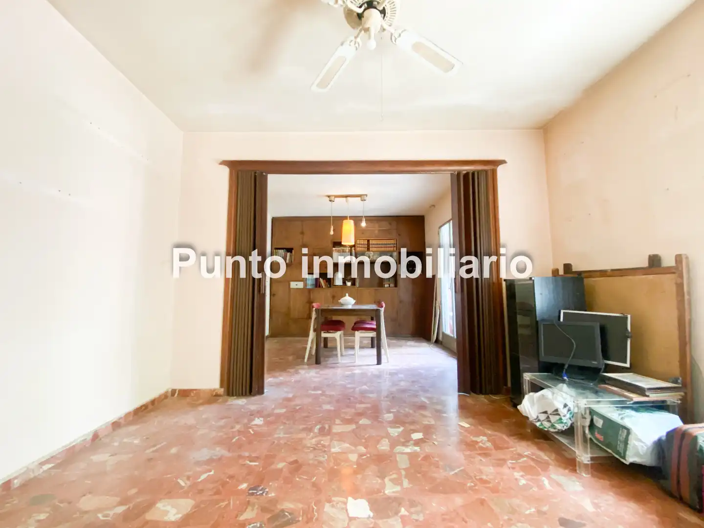 Sala d'estar de Pis en venda en Valladolid amb Calefacció, Parquet i Terrassa