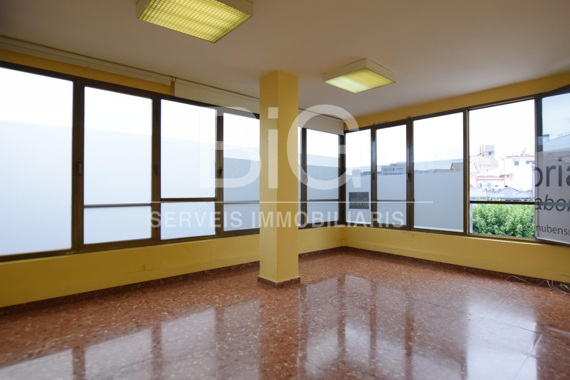 Oficina de lloguer en Mataró amb Aire condicionat