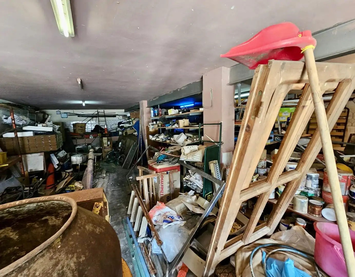 Fabrikhallen zum Verkauf in Tordera