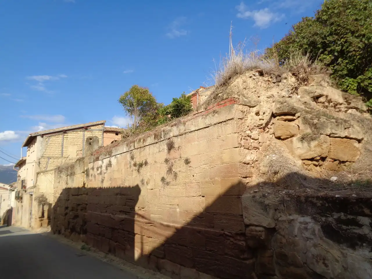 Casa rústica amb terrassa en venda a Briones, imagen 9