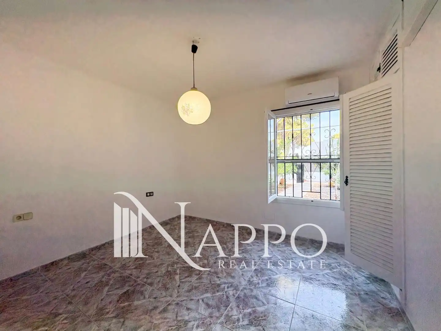 Exterior view of Houses for rent in Calvià  with Heating, Private garden and Alarm