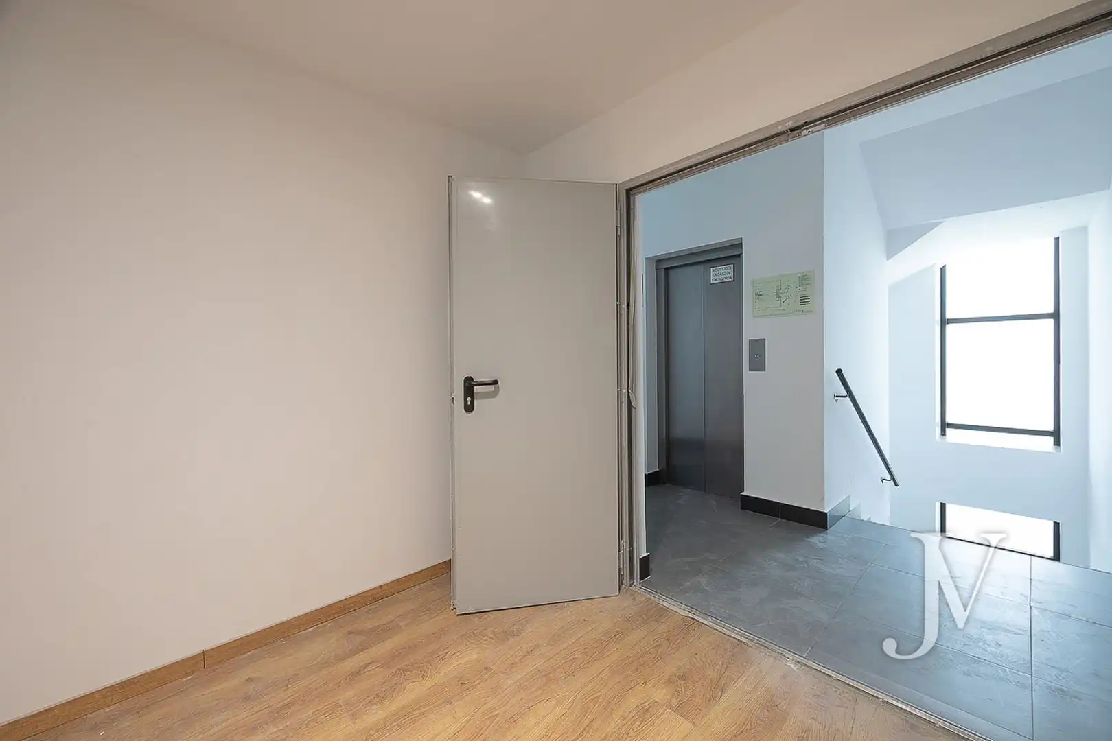 Bureau avec ascenseur à vendre à Calle de María Tubau, imagen 15