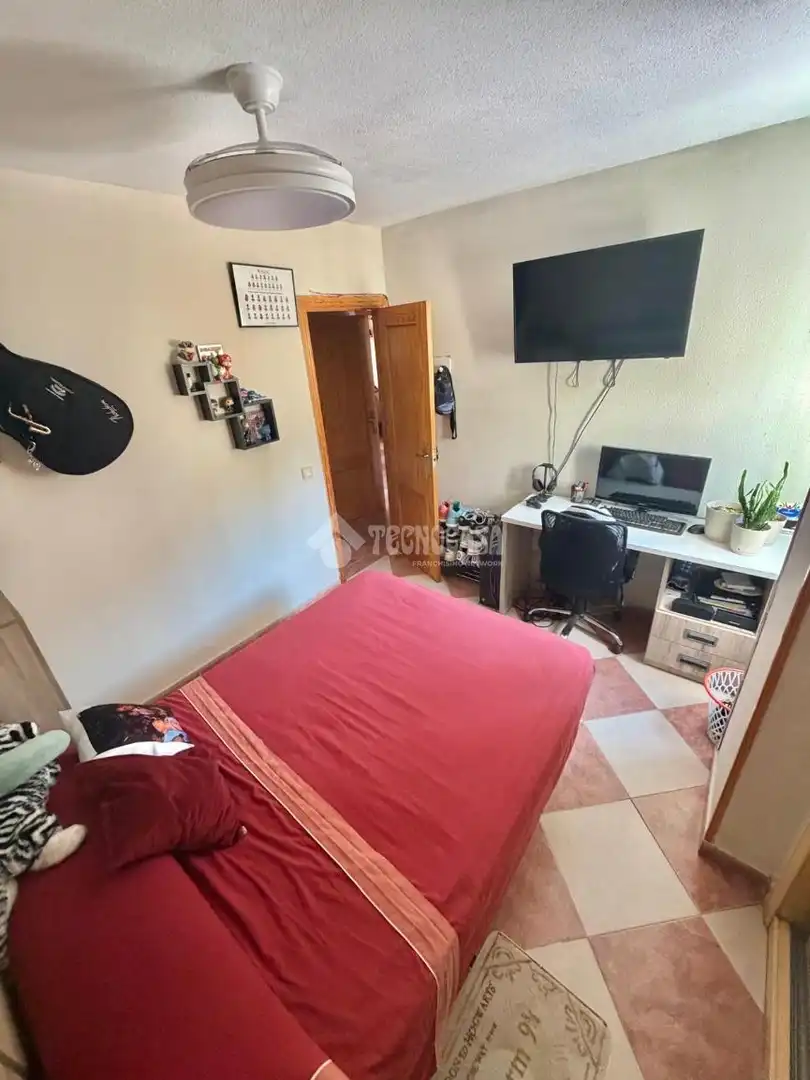Piso en venta en El Arroyo - La Fuente
