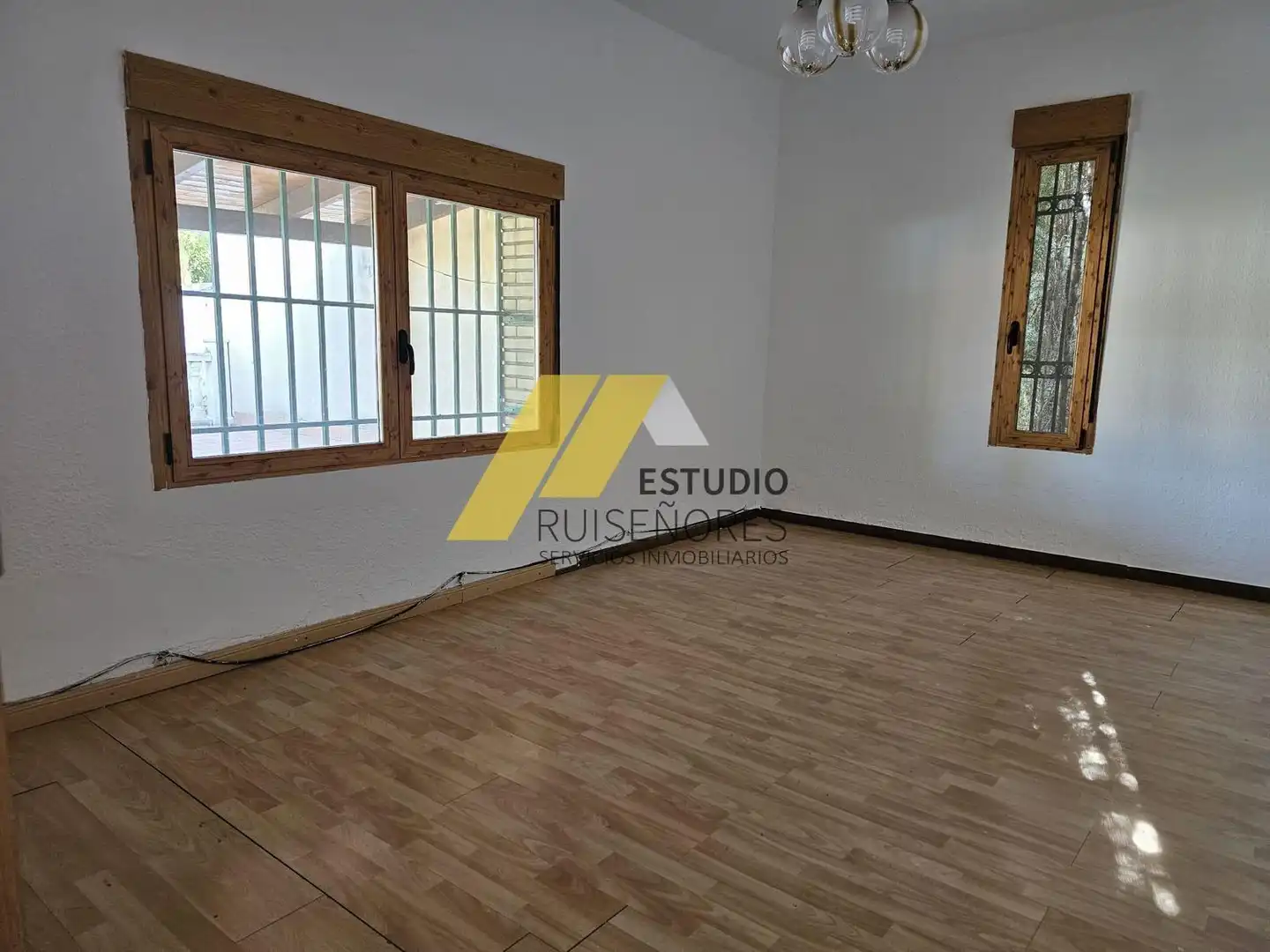 Casa o xalet en venda en Cuarte de Huerva amb Jardí privat, Terrassa i Traster