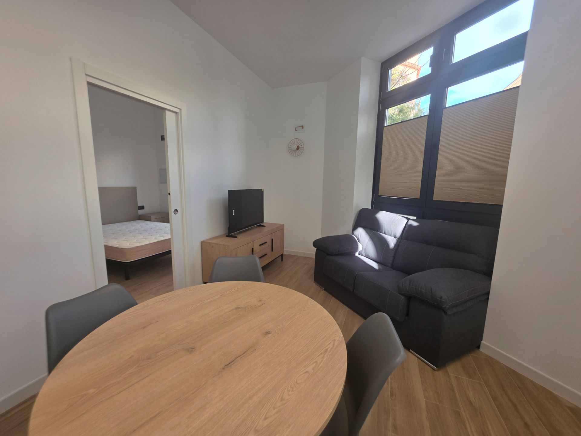 Sala d'estar de Planta baixa de lloguer en Tortosa amb Aire condicionat, Calefacció i Moblat