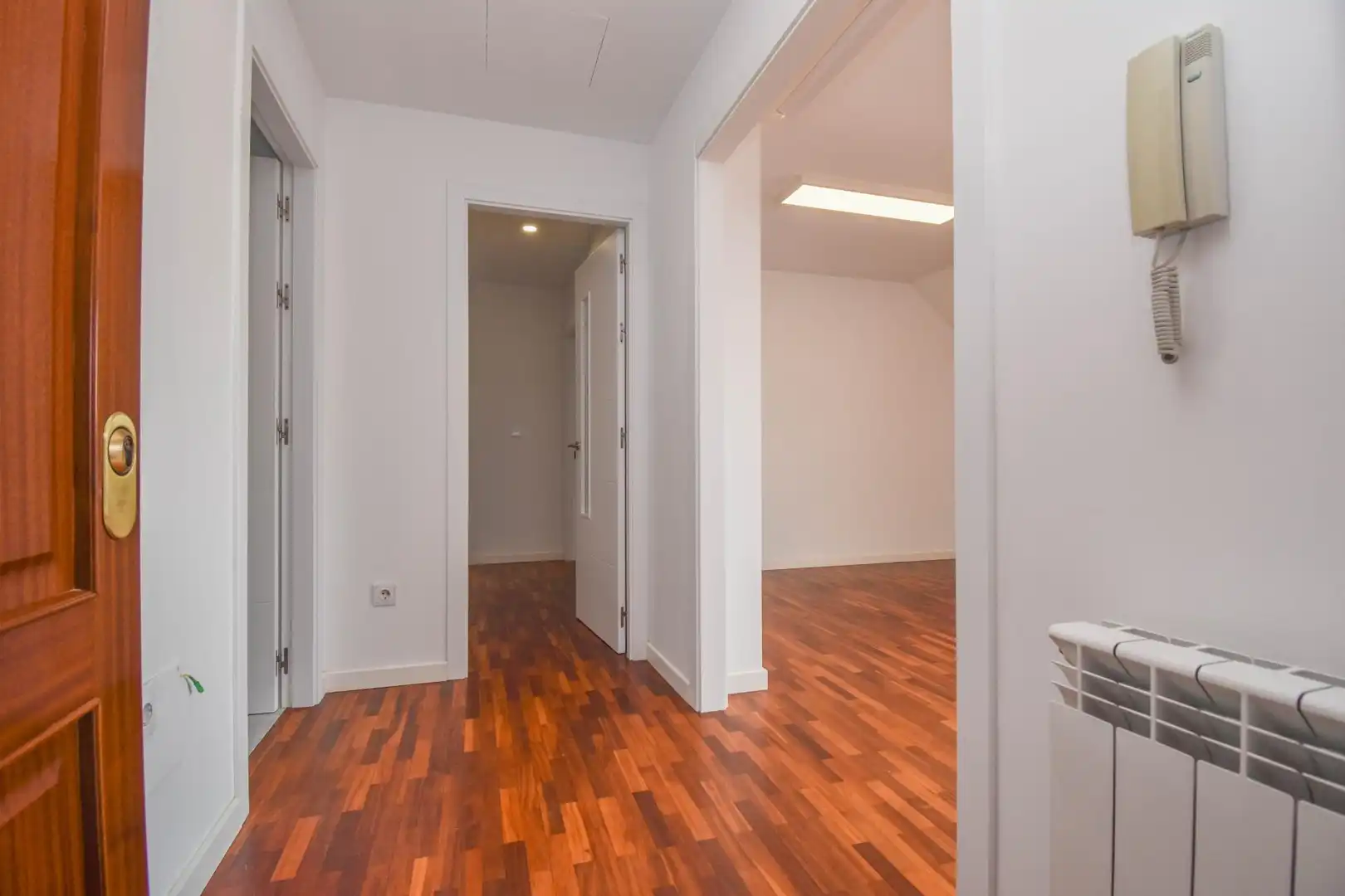 Àtic de lloguer en Cambre  amb Calefacció, Parquet i Terrassa