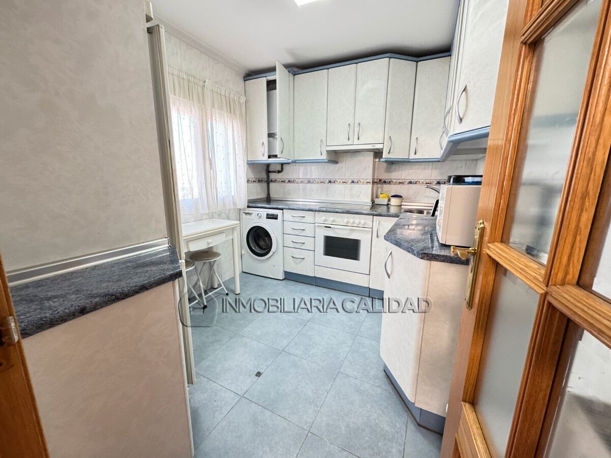 Kitchen of Flat for sale in Burgos Capital  with Heating