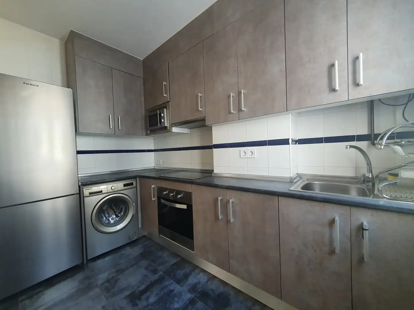 Apartamento de alquiler en Calle de la Cabeza, Embajadores - Lavapiés