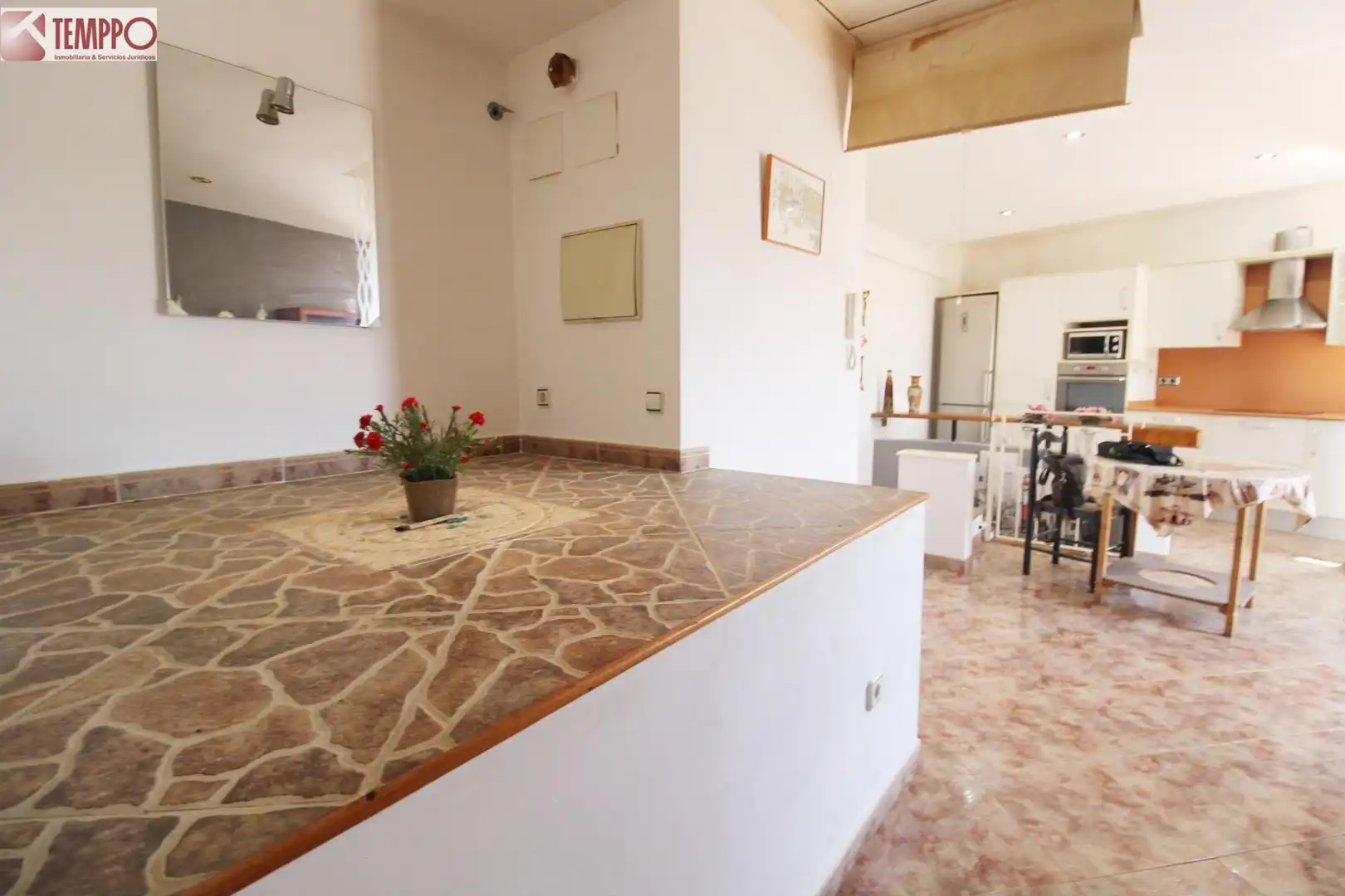 Küche von Dachboden zum Verkauf in El Vendrell mit Klimaanlage, Heizung und Terrasse