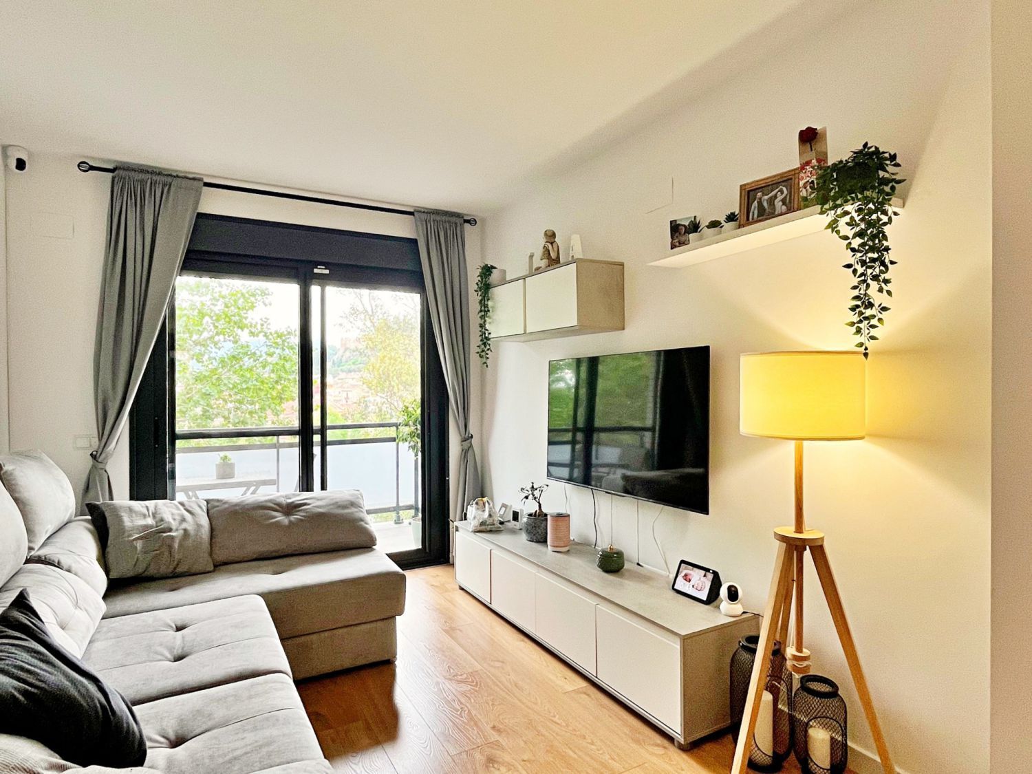 Sala de estar de Piso de alquiler en Tortosa con Terraza, Trastero y Balcón
