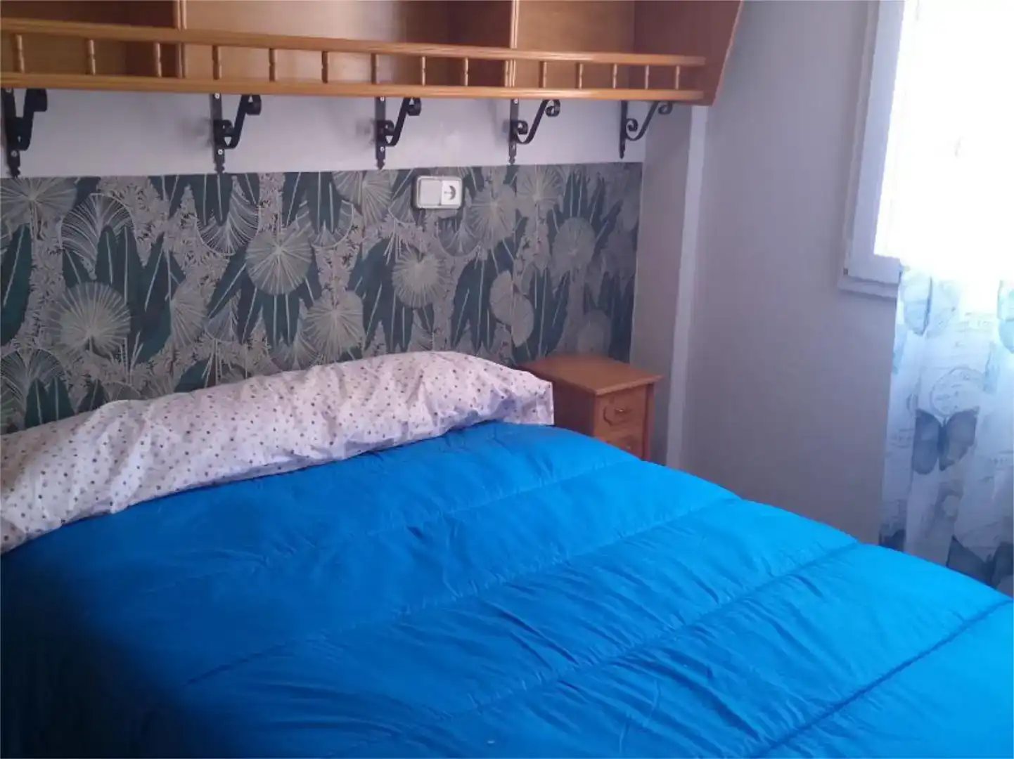 Bedroom of Flat for rent in Gijón   with Parquet flooring, Furnished and Oven