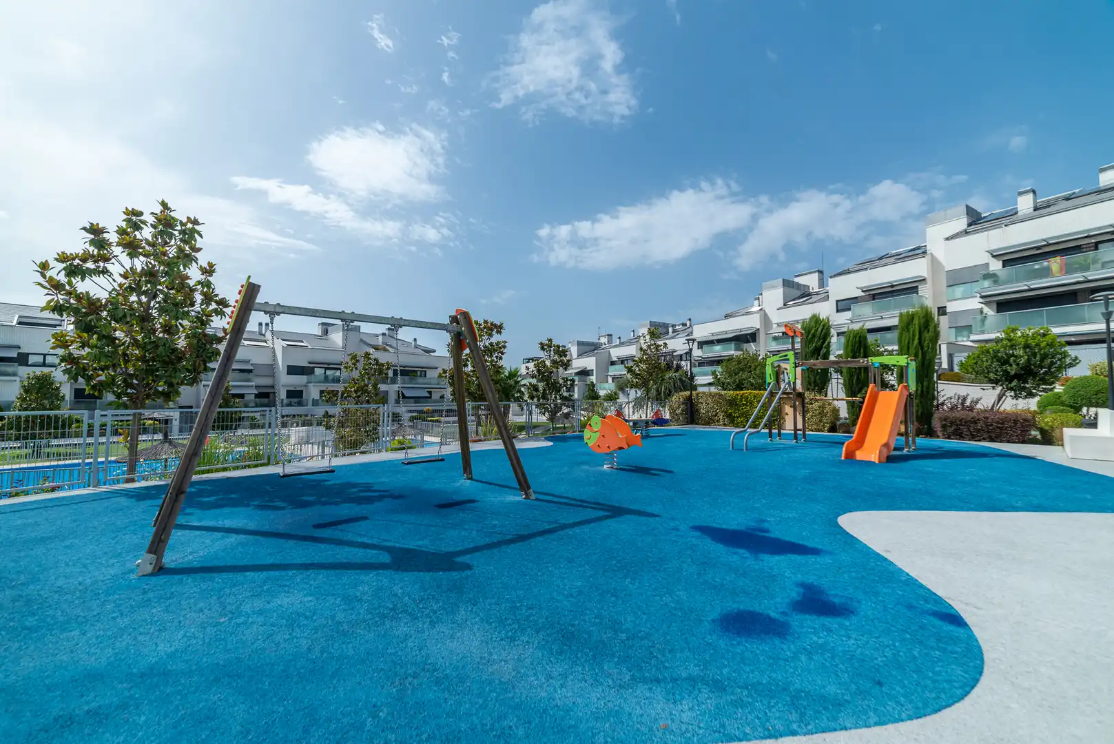 Terraza de Planta baja en venta en Boadilla del Monte con Aire acondicionado, Calefacción y Jardín privado