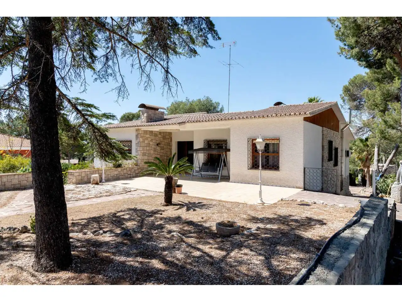 Vista exterior de Casa o chalet en venta en Godelleta con Aire acondicionado, Calefacción y Jardín privado