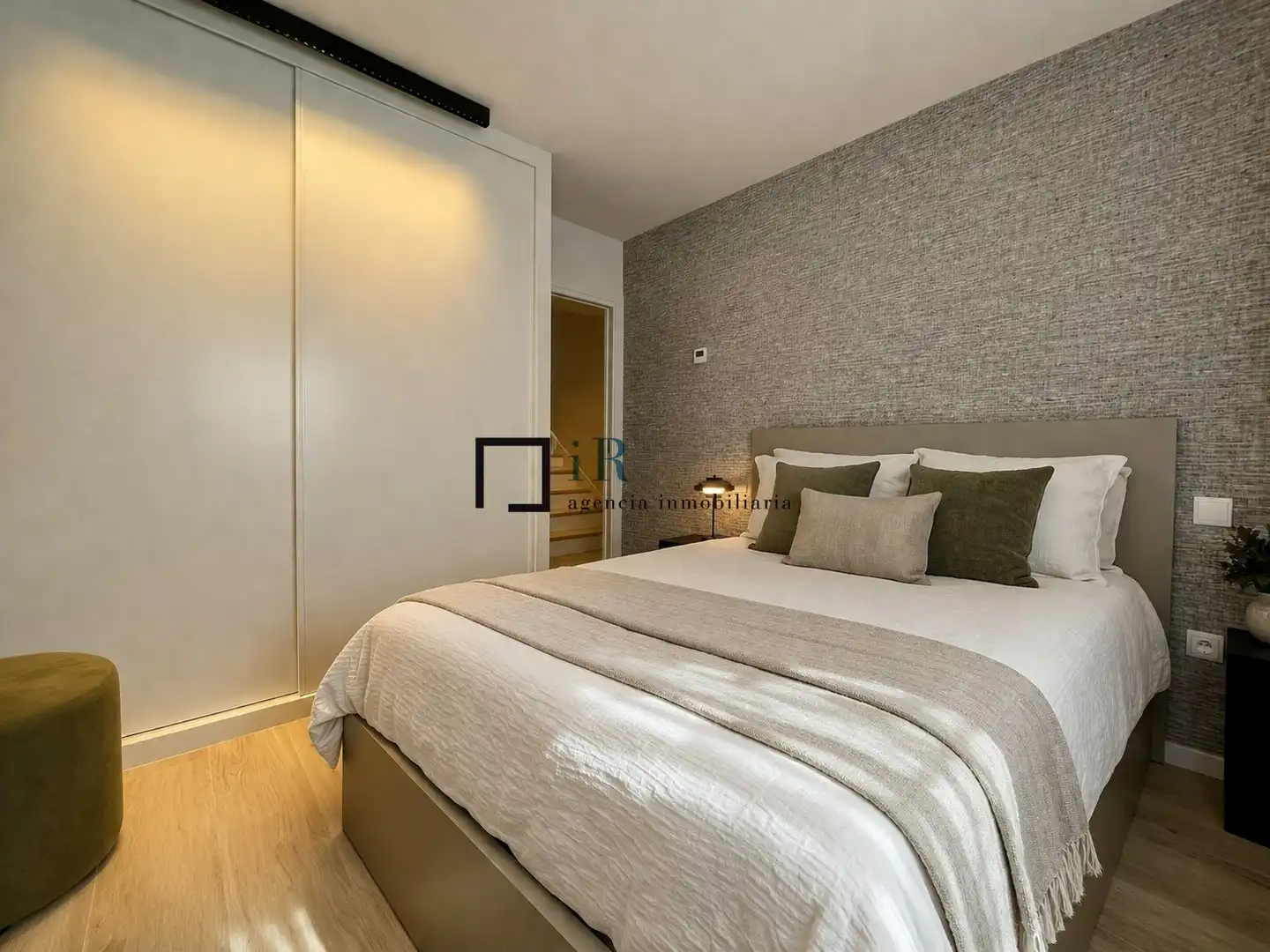 Schlafzimmer von Wohnung zur Miete in Toledo mit Klimaanlage, Heizung und Möbliert