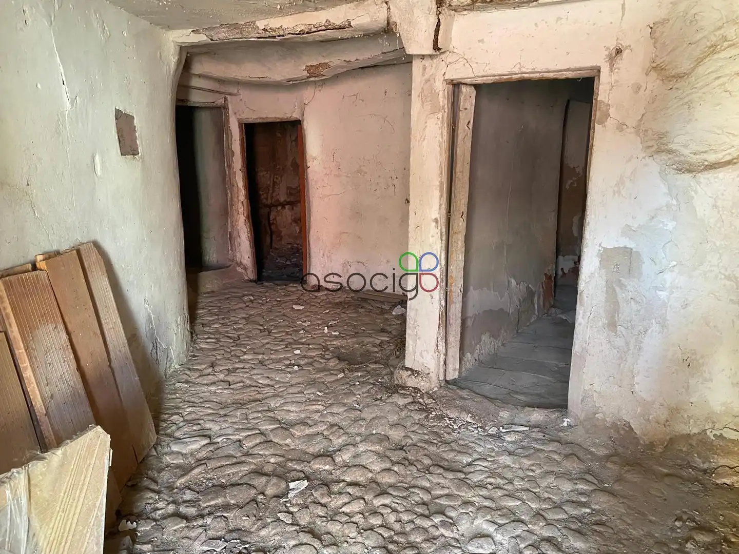 Edificio en venta en Cebada, Aldeanueva de Guadalajara