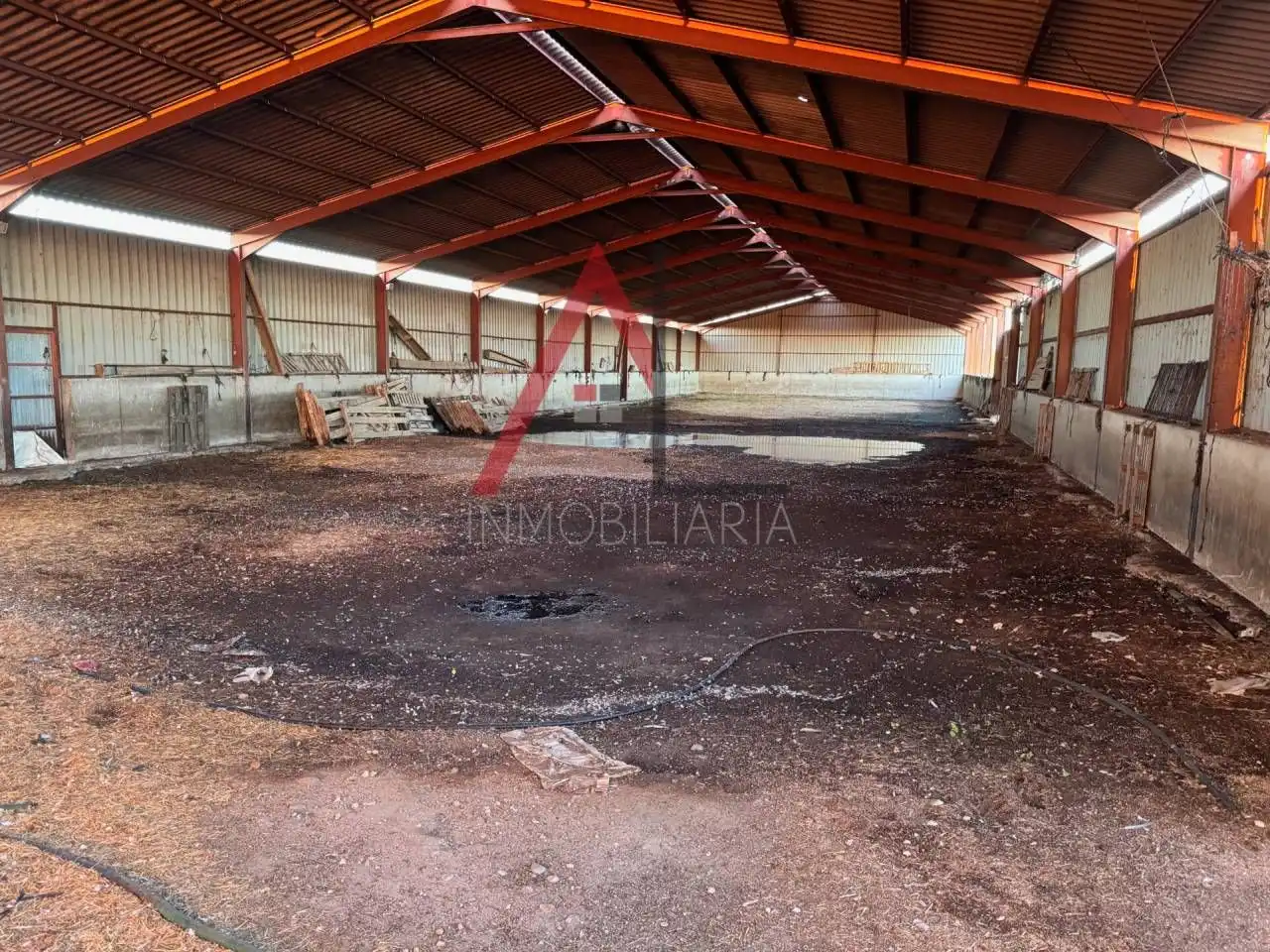 Nau industrial en venda en Ortigosa de Pestaño