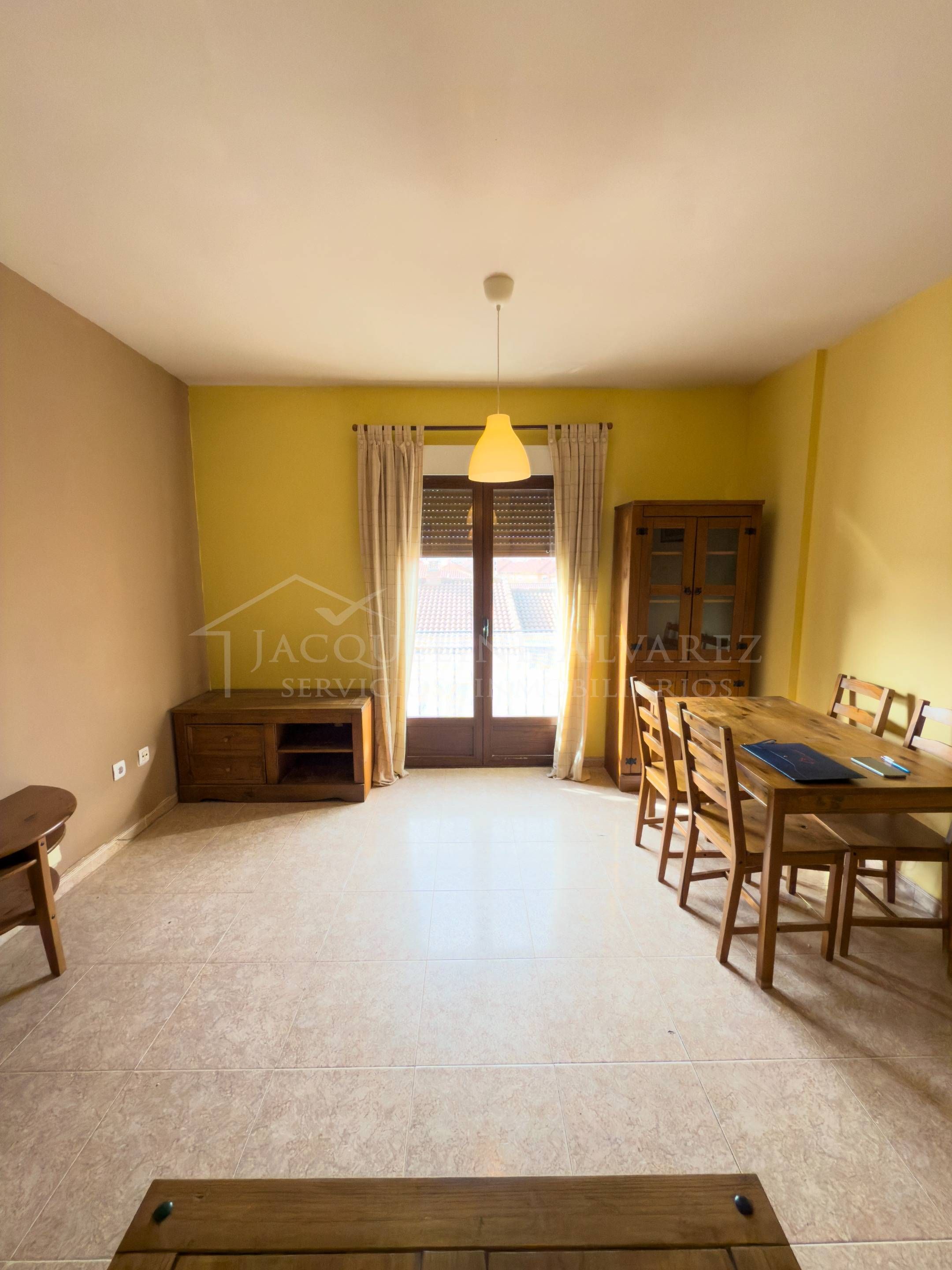 Menjador de Pis en venda en Magán amb Terrassa i Balcó