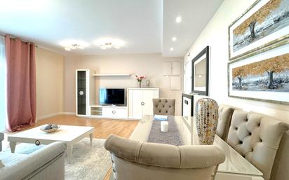 Living room of Flat for sale in  Logroño  with Heating, Terrace and Storage room