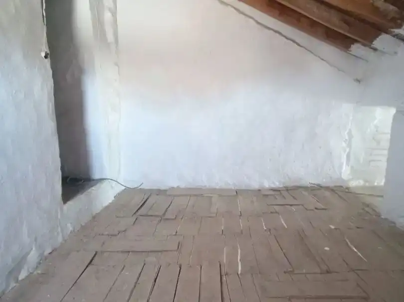 Casa adosada en venda en Alozaina