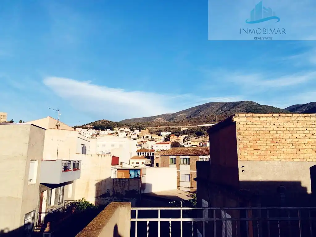 Casa amb terrassa en venda a Rey Moro, imagen 2