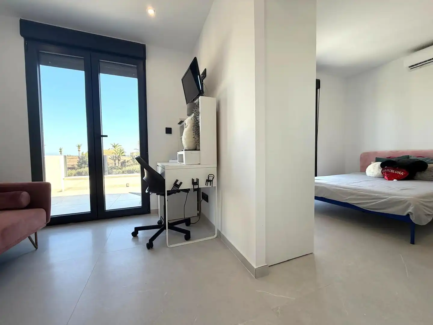 Habitación de Casa o chalet en venta en Elche / Elx con Aire acondicionado, Terraza y Piscina