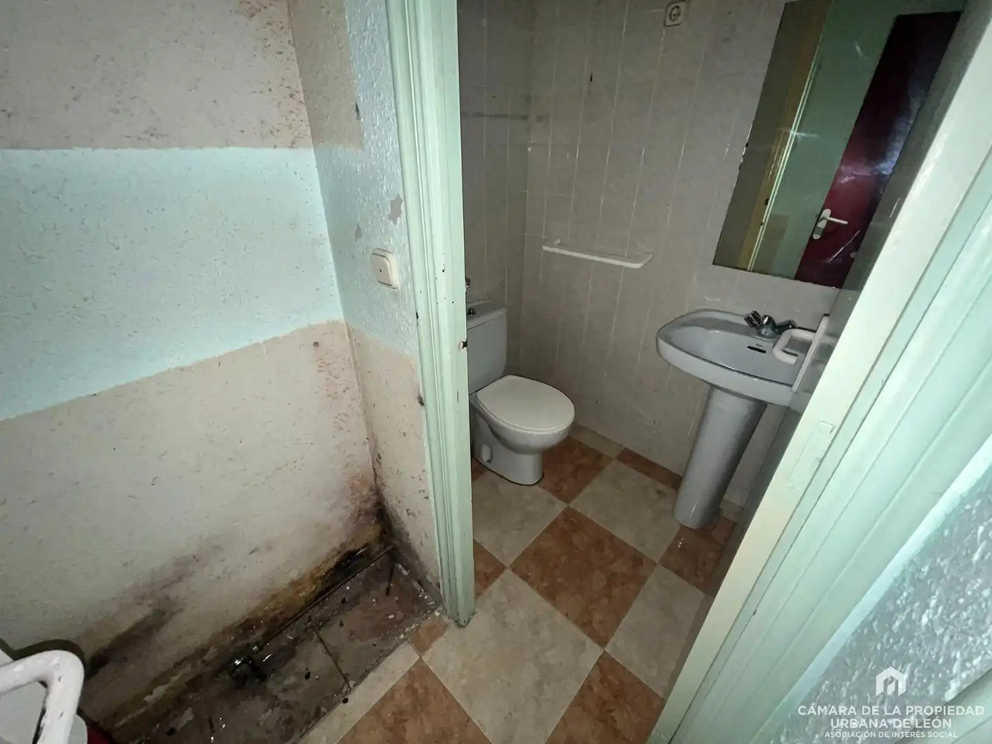 Baño de Local en venta en León Capital 