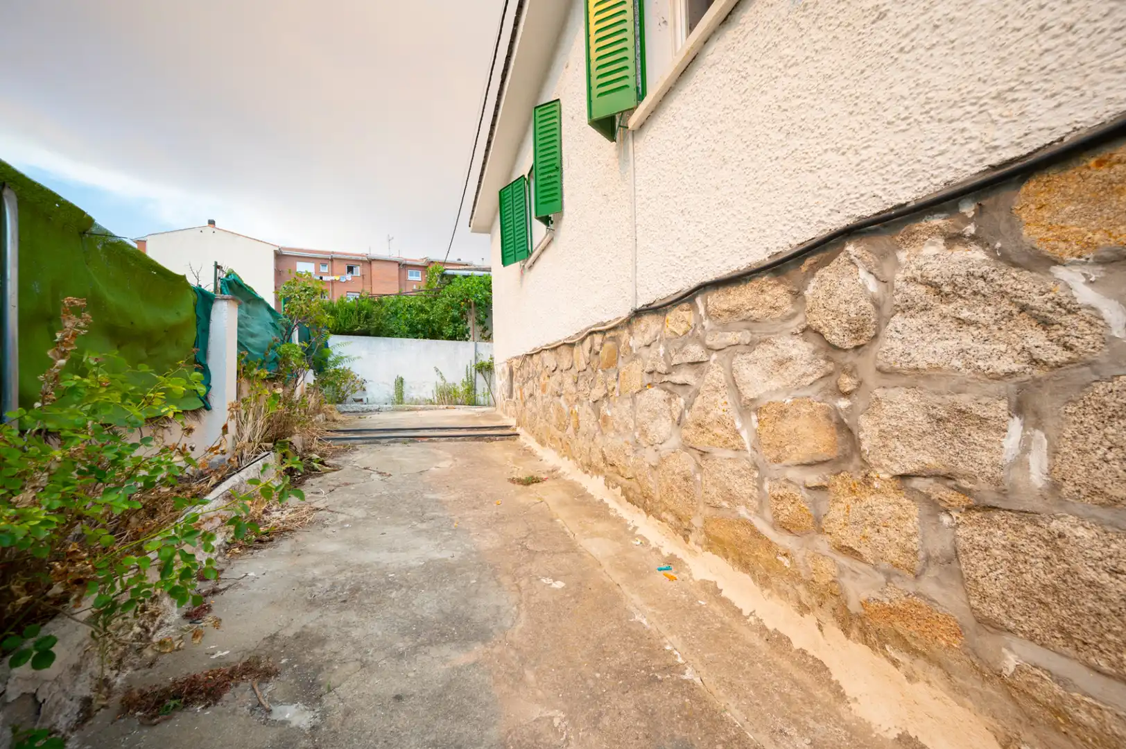 Vista exterior de Casa o xalet en venda en Colmenar Viejo amb Jardí privat i Traster