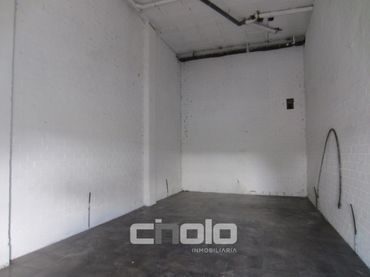 Local comercial en venda a San Roque - As Fontiñas