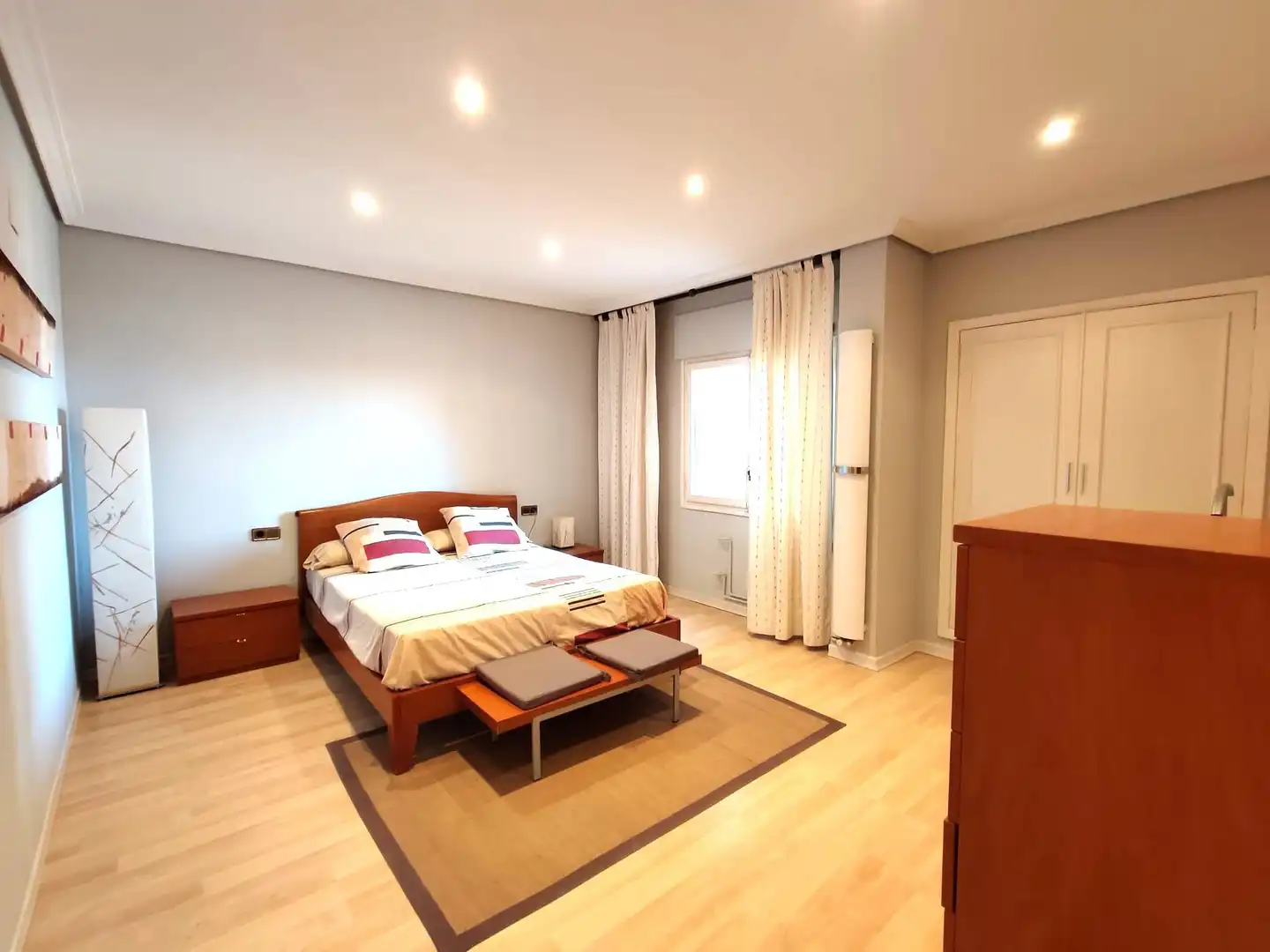 Bedroom of Flat for sale in Tudela  with Air Conditioner, Heating and Parquet flooring