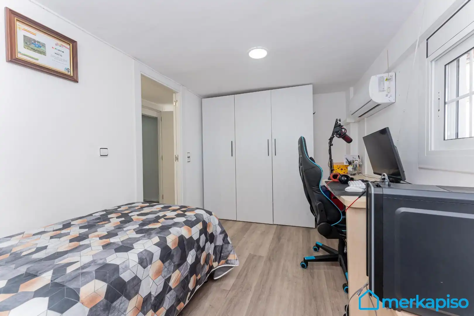 Habitación de Casa o chalet en venta en Viladecans con Piscina comunitaria