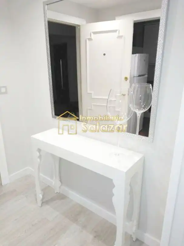Apartment mit Terrasse zur Miete in Sabino Arana Etorbidea, imagen 11