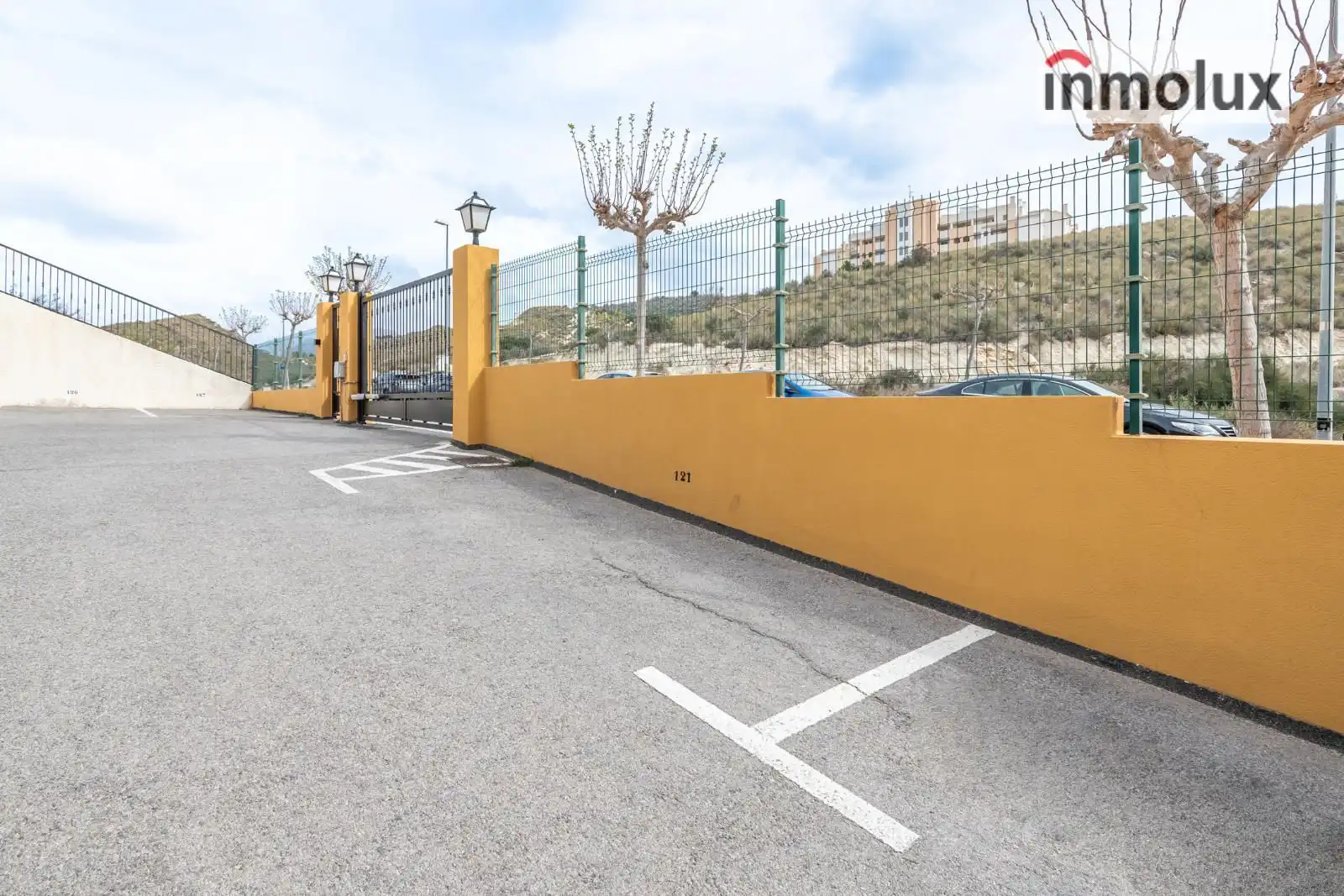 Parkplatz von Wohnung zur Miete in Mutxamel mit Klimaanlage, Heizung und Terrasse
