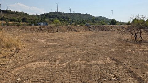 Foto 2 de Terreny industrial en venda a Calle Valsalado, 17, La Portalada - Varea, Logroño