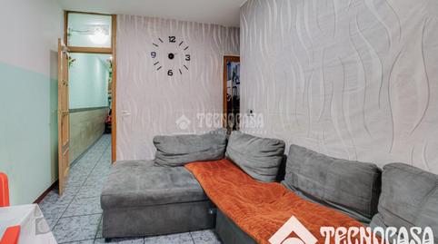 Foto 3 de Pis en venda a Llefià, Barcelona