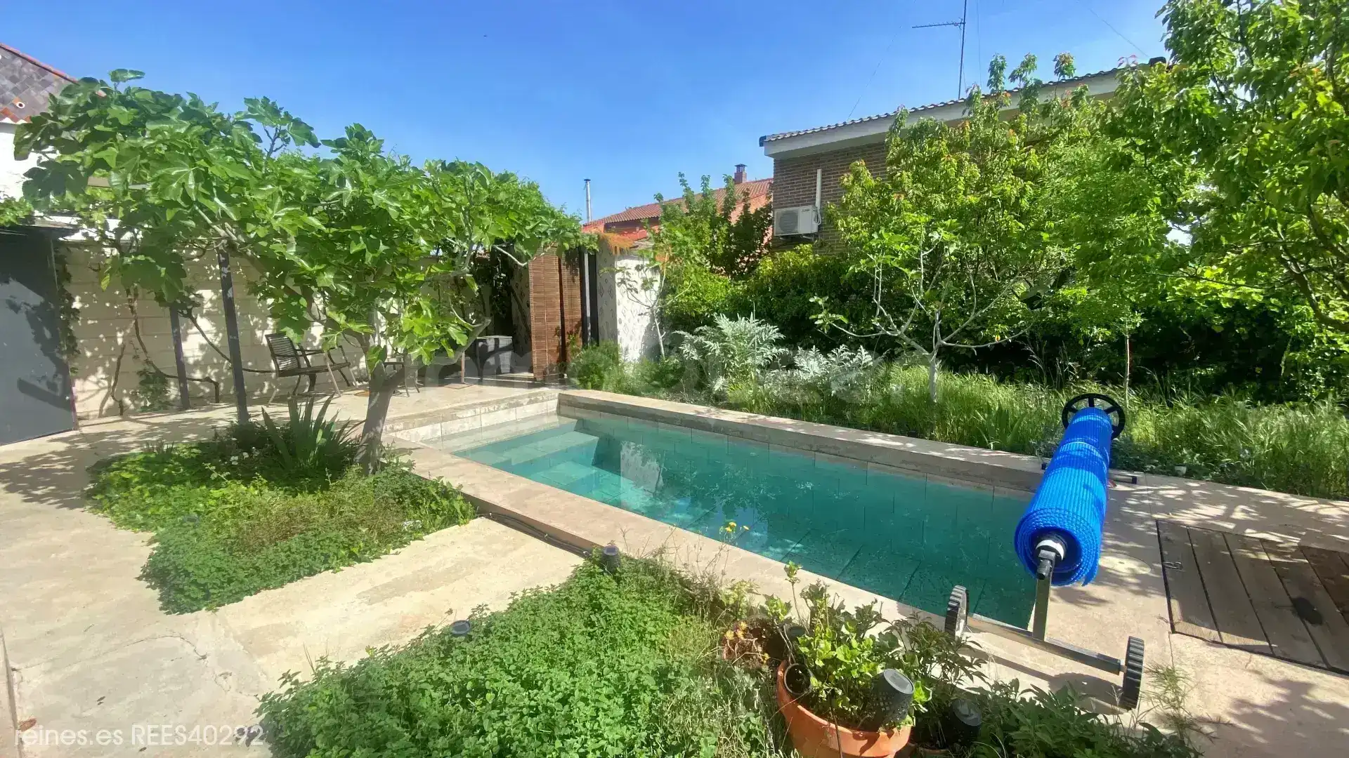 Swimming pool of Detached homes for sale in La Moraleja  with Heating, Private garden and Terrace
