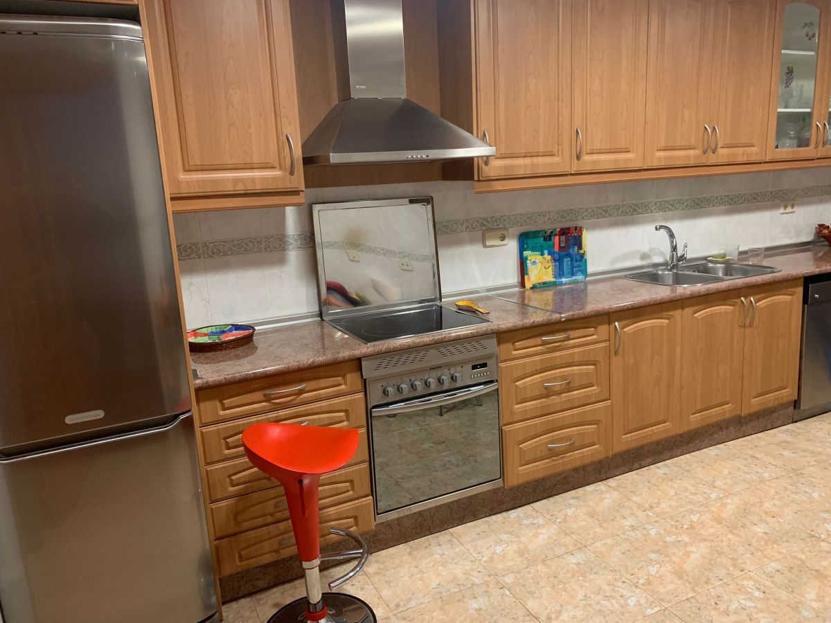 Cuina de Casa o xalet en venda en  Albacete Capital amb Calefacció, Terrassa i Balcó