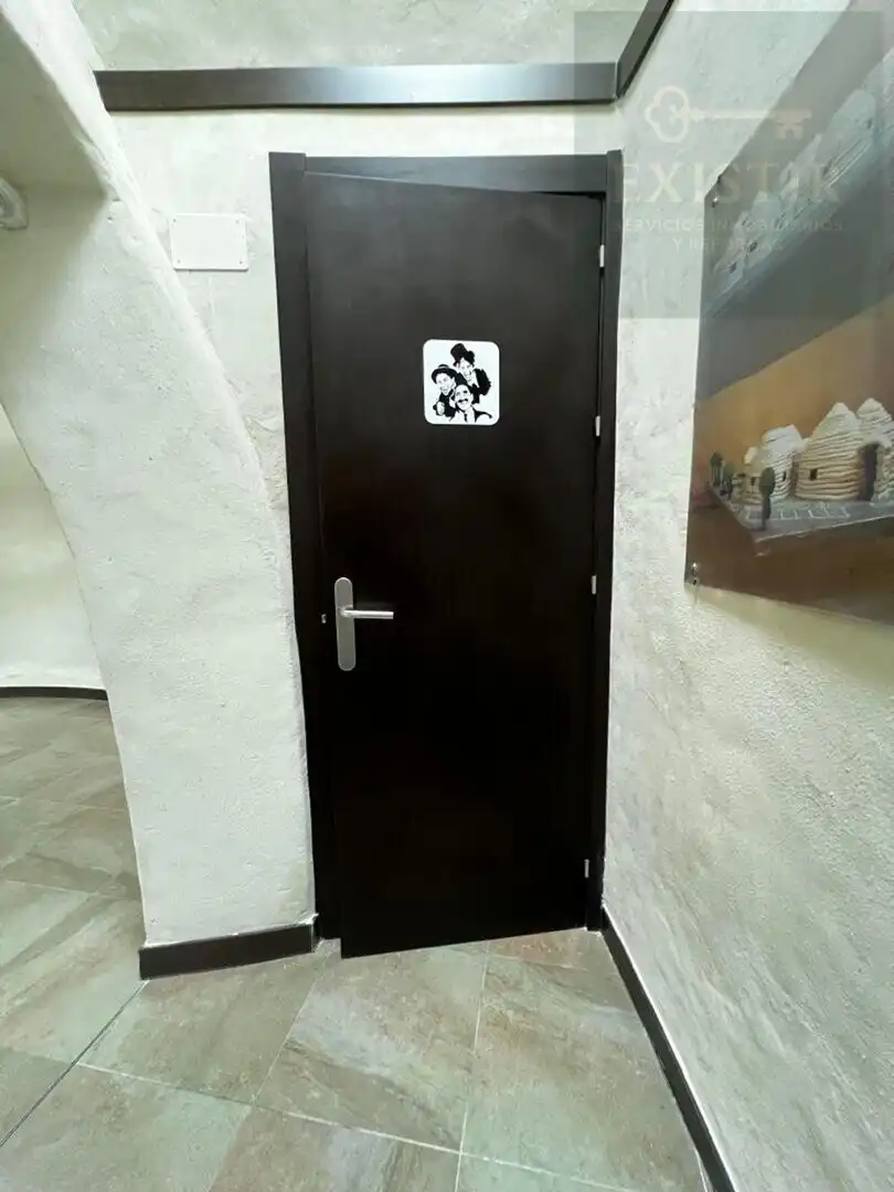 Local comercial en venta en San Cebrián de Campos, imagen 8