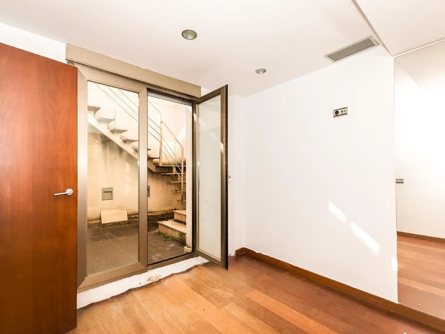 Dúplex en venta en Villanueva de la Serena con Aire acondicionado, Parquet y Terraza