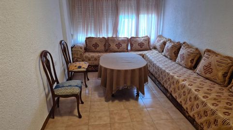 Foto 3 de Piso en venta en Plaza de Toros - Avenida Chapí - Trinquete, Elda