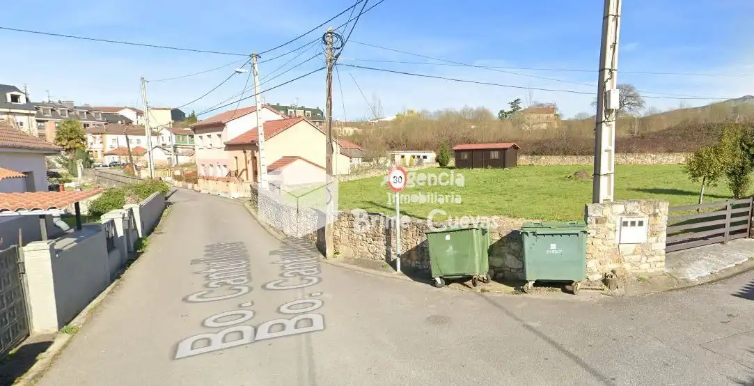 Residential zum Verkauf in Oviedo 