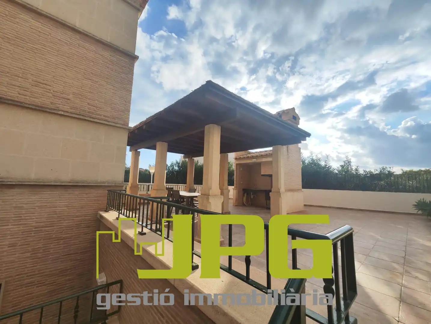 Terrassa de Casa o xalet en venda en Mutxamel amb Aire condicionat, Calefacció i Jardí privat